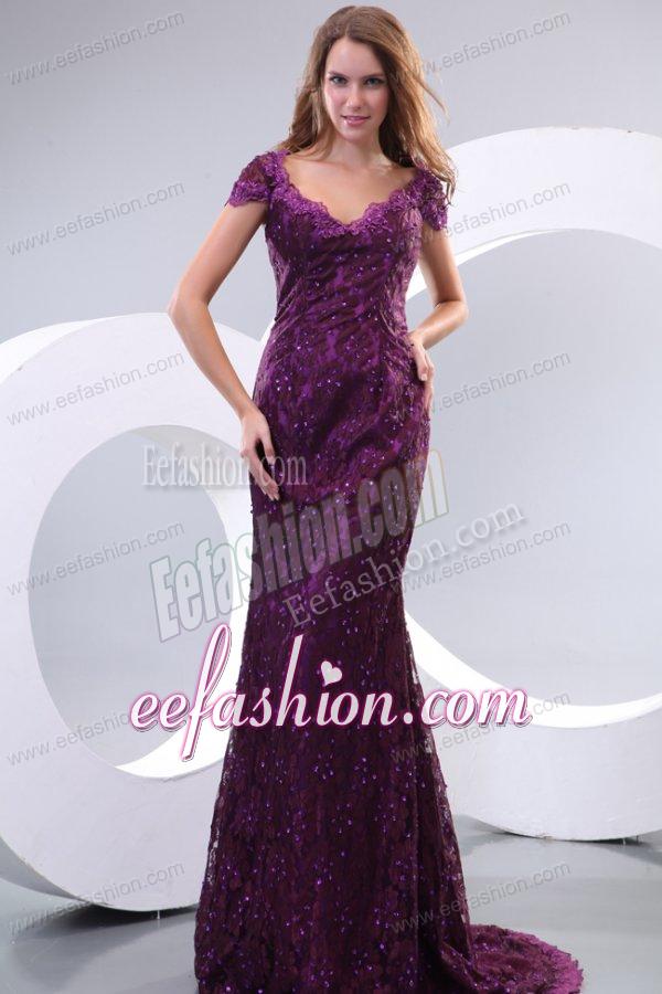 Column V-neck Short Sleeves Appliques Brush Train Prom Dress in Purple