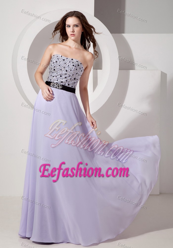 Inexpensive Lilac Empire Strapless Beaded Dresses for Prom in Floor-length