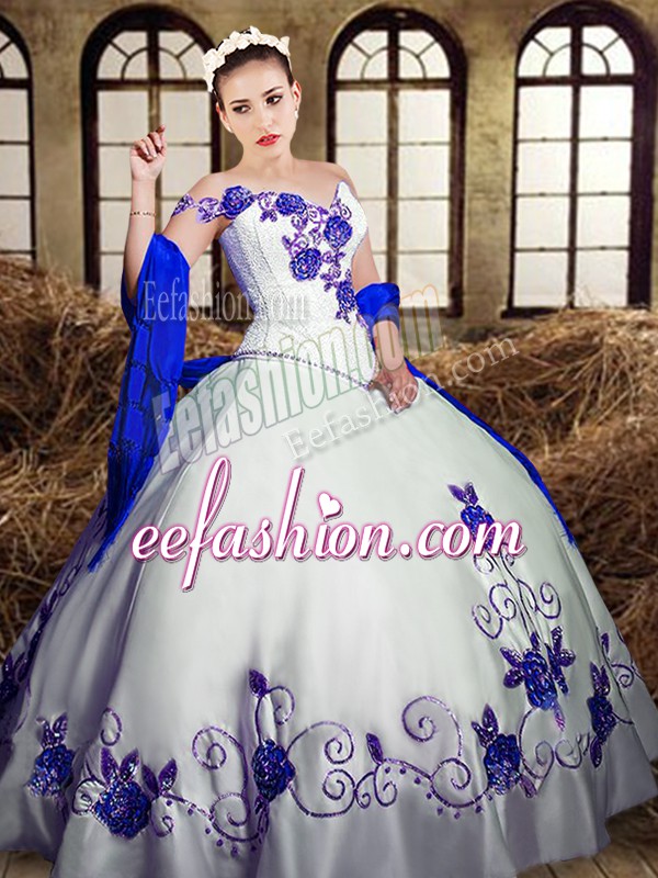 Best Selling Floor Length White Quinceanera Gowns Sweetheart Sleeveless Lace Up