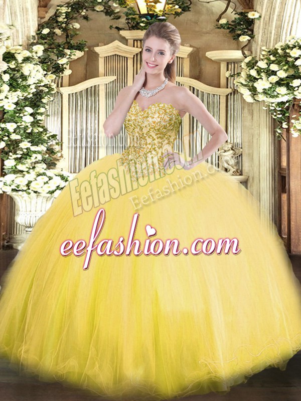 Discount Tulle Sweetheart Sleeveless Lace Up Appliques Quinceanera Dress in Gold