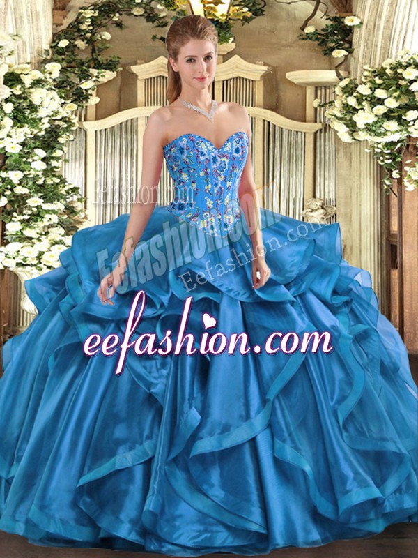 New Style Sweetheart Sleeveless Organza 15 Quinceanera Dress Embroidery and Ruffles Lace Up