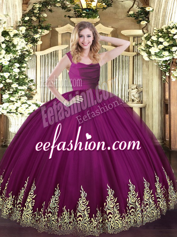  Sleeveless Lace and Appliques Zipper 15 Quinceanera Dress