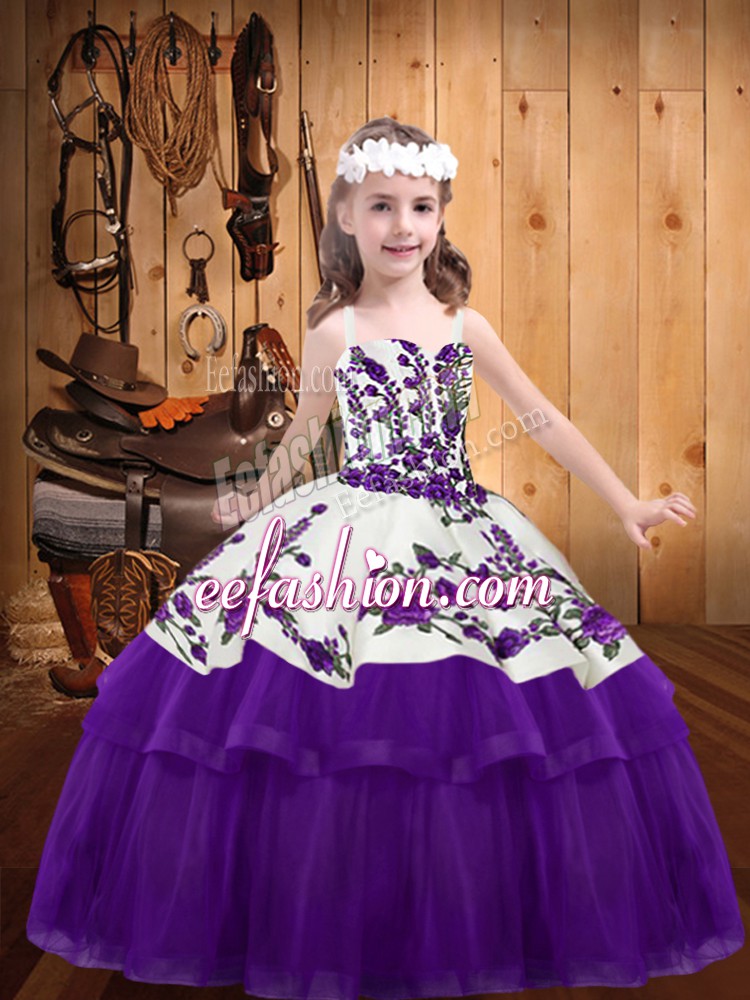  Floor Length Ball Gowns Sleeveless Purple Little Girl Pageant Gowns Lace Up