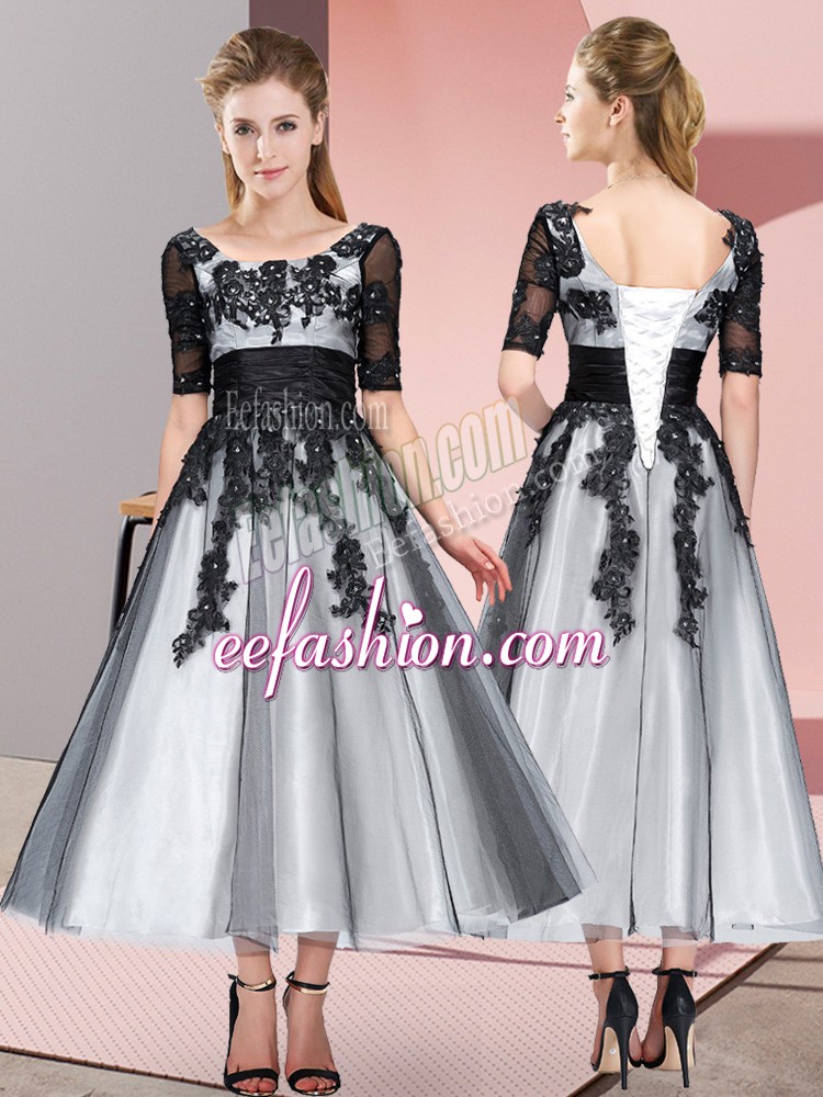 Fitting Short Sleeves Tea Length Beading and Lace Lace Up Quinceanera Court of Honor Dress with Grey