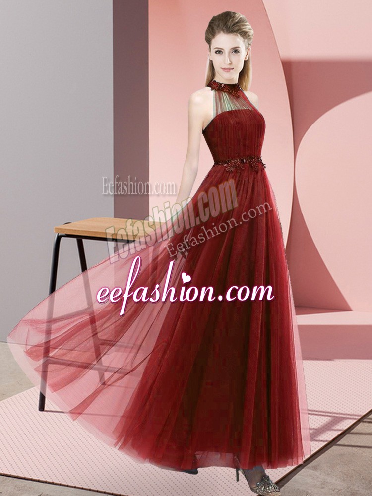 Flirting Wine Red Vestidos de Damas Wedding Party with Beading and Appliques Halter Top Sleeveless Lace Up