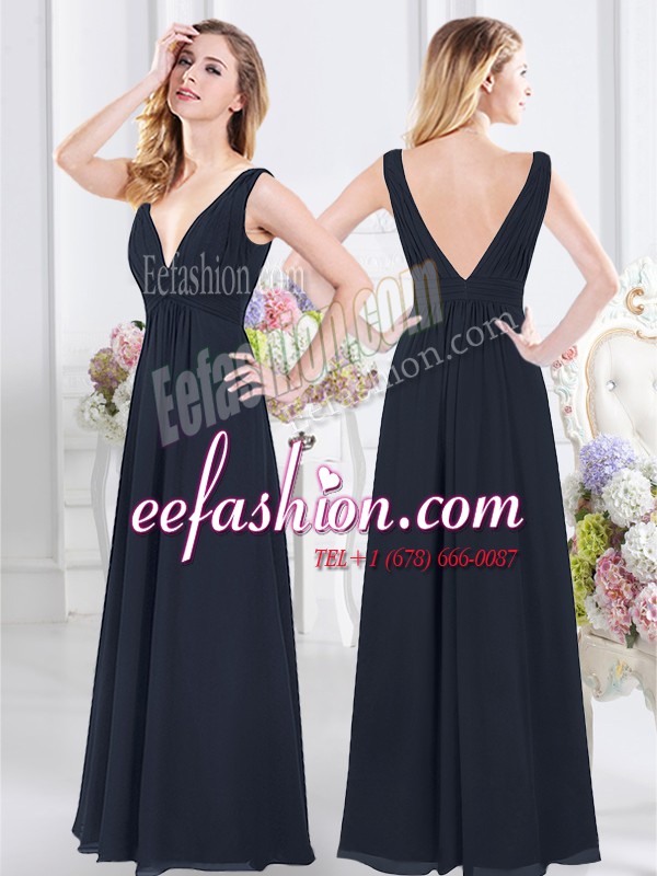 Dynamic Navy Blue Empire V-neck Sleeveless Chiffon Floor Length Backless Ruching Wedding Party Dress
