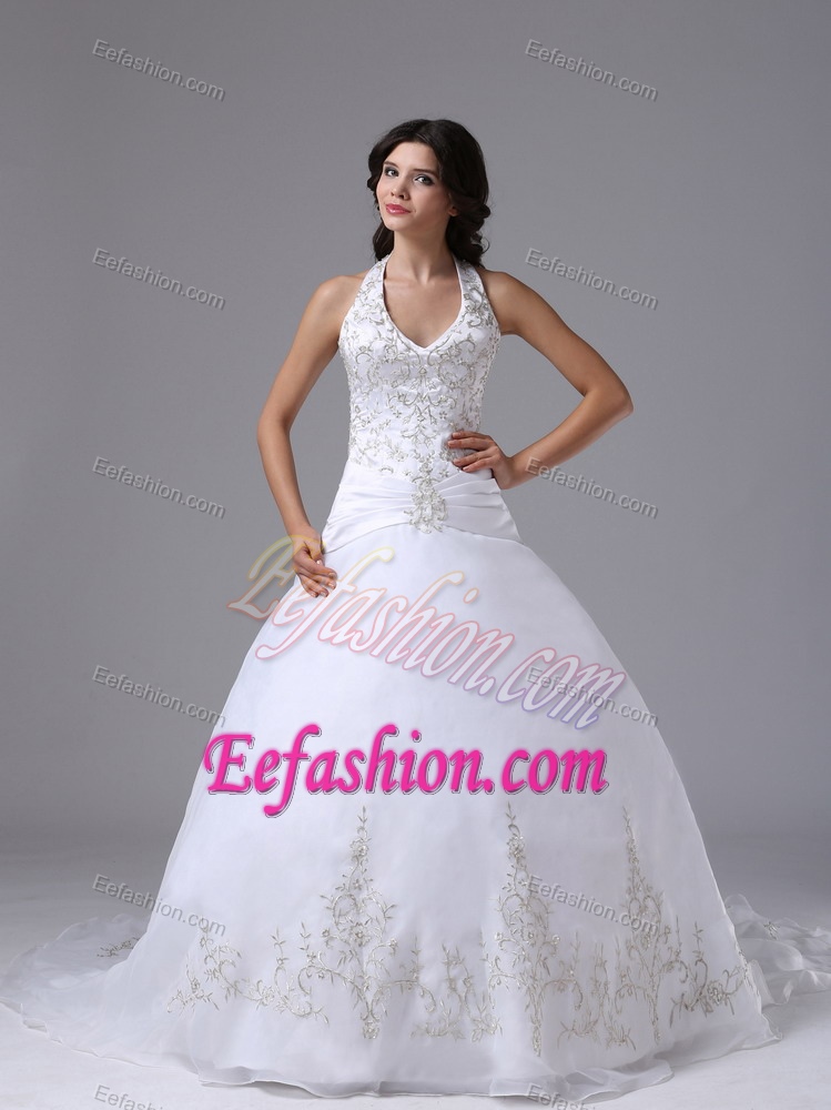 Floating Halter Top Ball Gown Dress for Bride with Embroidery Decorated Bodice
