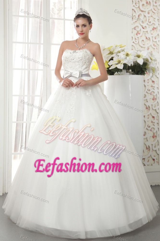 2013 Best Seller Strapless Long Tulle Dress for Brides with Bowknot