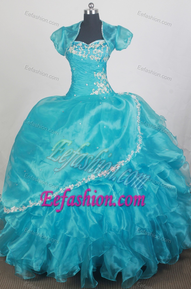 Popular Ball Gown Sweetheart Qunceanera Dresses with Beading and Ruching