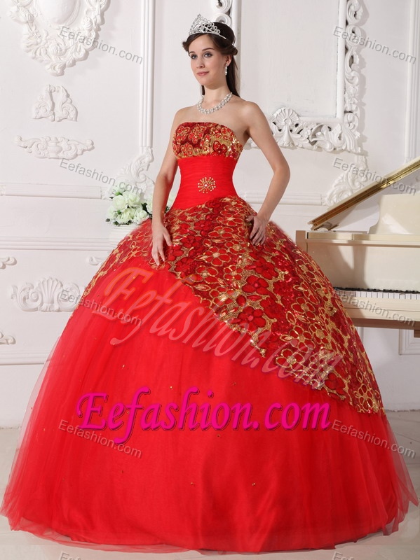 Sexy Red Ball Gown Strapless Tulle Beading Ruching Quinceanera Gowns Dresses