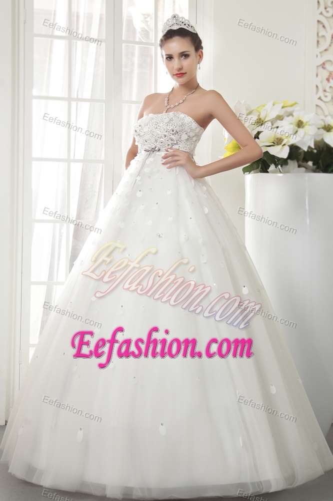 Modest A-line Strapless Tulle Wedding Dresses with Beading for Custom Made