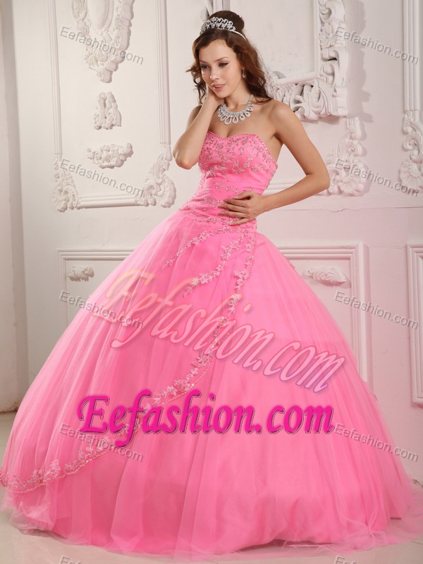 Latest Ball Gown Sweetheart Long Tulle Quinceaneras Gowns in Rose Pink