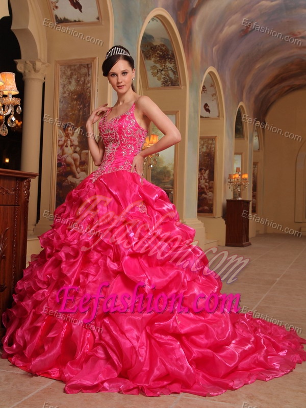 Famous Spaghetti Straps Quinceaneras Gowns in Organza with Embroidery in Red