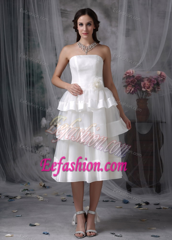 Beautiful Tea-length Organza Wedding Reception Dress with Handle Flower