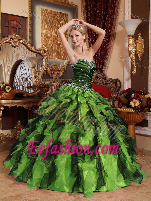 Multi-Color Ball Gown Sweetheart Organza Quinceanera Dress with Ruffles