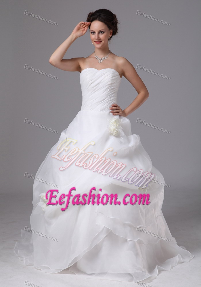 Sweetheart Wedding Party Dresses in Organza with Handle Flowers and Pick-ups