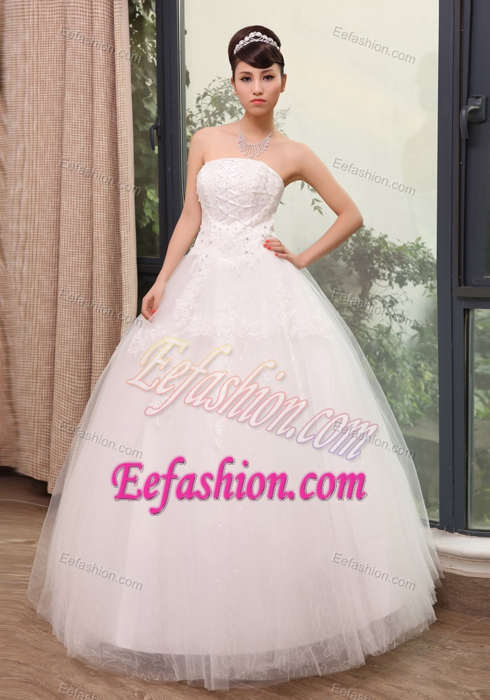 Cheap Beaded A-line Long White Wedding Dresses with Strapless