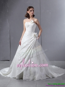 2015 Classic Strapless Wedding Dress with Hand Made Flowers and Ruching