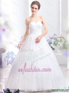 2015 Classic Sweetheart Wedding Dress with Lace