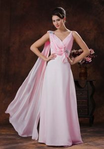 Sweet V-neck Watteau Train Beaded Chiffon Prom Gown Dress in Baby Pink