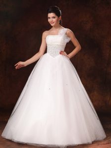 Latest One Shoulder Organza Bowknot Beaded Dress for Wedding with Lace-up
