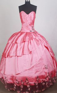 Romantic Sweetheart Quinceanera Dress with Ruching and Appliques for Cheap