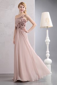 One Shoulder Long Baby Pink Ruched Party Dama Dress with Flowers