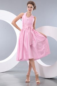 Halter Knee-length Pink Ruched Dama Dress with Beading and Bow