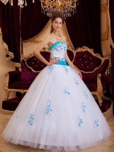White A-line Sweetheart Tulle Quinceanera Dress with Appliques on Promotion