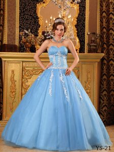 Popular Sweetheart Tulle Blue Quinceanera Dress with Appliques on Promotion