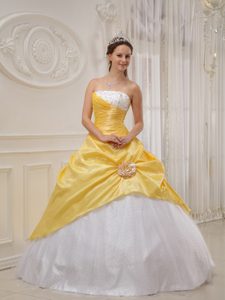 Long Lace-up and Tulle Dresses for Quinceaneras in Yellow and White