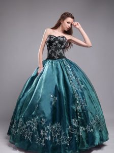 Teal and Black Embroidered Quinceanera Dress with Sweetheart Neckline