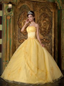 Yellow Strapless Organza Quinceanera Gown Dresses with Appliques for Cheap