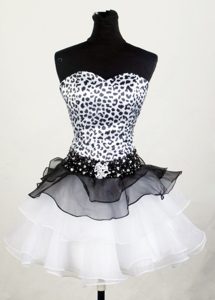 Short Sweetheart Mini-length Prom Dresses with Beading for Custom Made