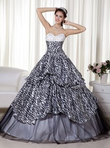 Dramatic Sweetheart A-line Quinceanera Dress in Zebra and Organza with Beading