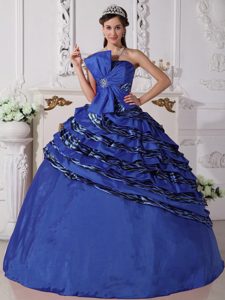 Royal Blue Strapless Zebra Quinceanera Dresses with Beading and Bowknot