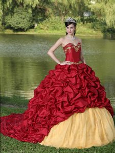 Newest Sweetheart Court Train Wine Red Sweet 16 Dress with Pick-ups