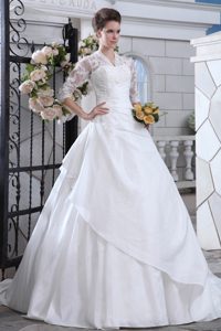 V-neck Half Sleeves Garden Wedding Dress with Appliques and Cutout on Back