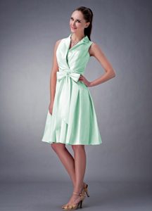 Turndown Collar Knee-length Apple Green Pageant Dresses with Bow