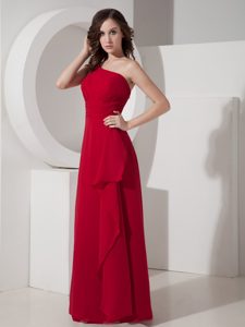 One Shoulder Long Chiffon 2013 Bridesmaid Dress in Red with Ruches