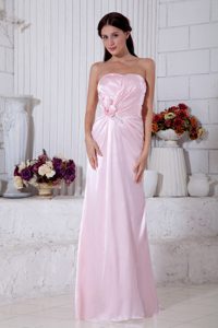 Strapless Beading Bridesmaid Dress for Wedding in Pink with Handle Flowers