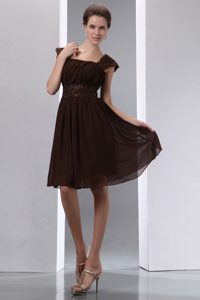 Square Ruched Chiffon Maid of Honor Dresses with Beadings and Cap Sleeves