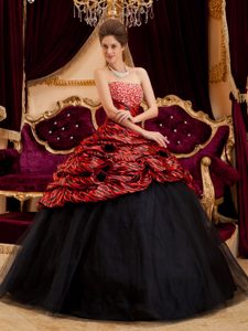 Red and Black Strapless Quinceanera Gown Dresses with Beadings and Zebra