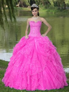 Sophisticated Beaded Ruffles Layered Sweetheart Dresses for a Quince in Hot Pink