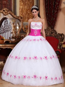 White and Pink Strapless Cheap Dress for Quinceanera in and Tulle