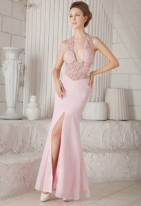 Pink V-neck Long Chiffon Cheap Prom Attire with Appliques