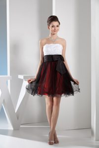 Strapless Mini-length Multi-colored Tulle Prom Dress with Bow and Appliques
