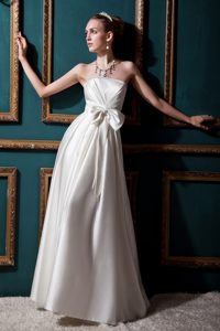 Cheap Strapless Long Wedding Dress with Beading and Bow
