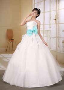 Beautiful Aqua Blue Bow Strapless Ball Gown Wedding Dress in Organza
