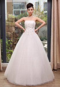 Strapless Long Tulle Wedding Dresses with Beading and Appliques